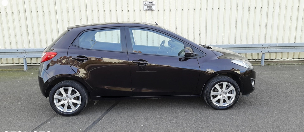 Mazda 2 cena 22900 przebieg: 115000, rok produkcji 2012 z Warszawa małe 191